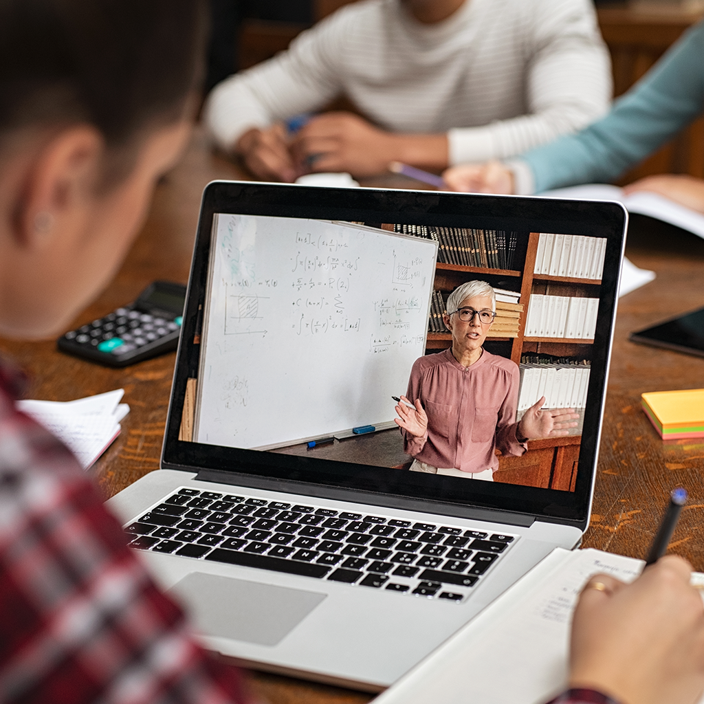 Exposure to Expert Techniques